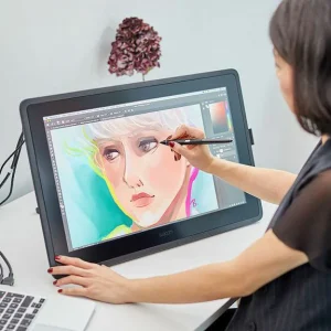 Alternative view of Wacom Cintiq 22 Pen – DTK-2260/K0-CX